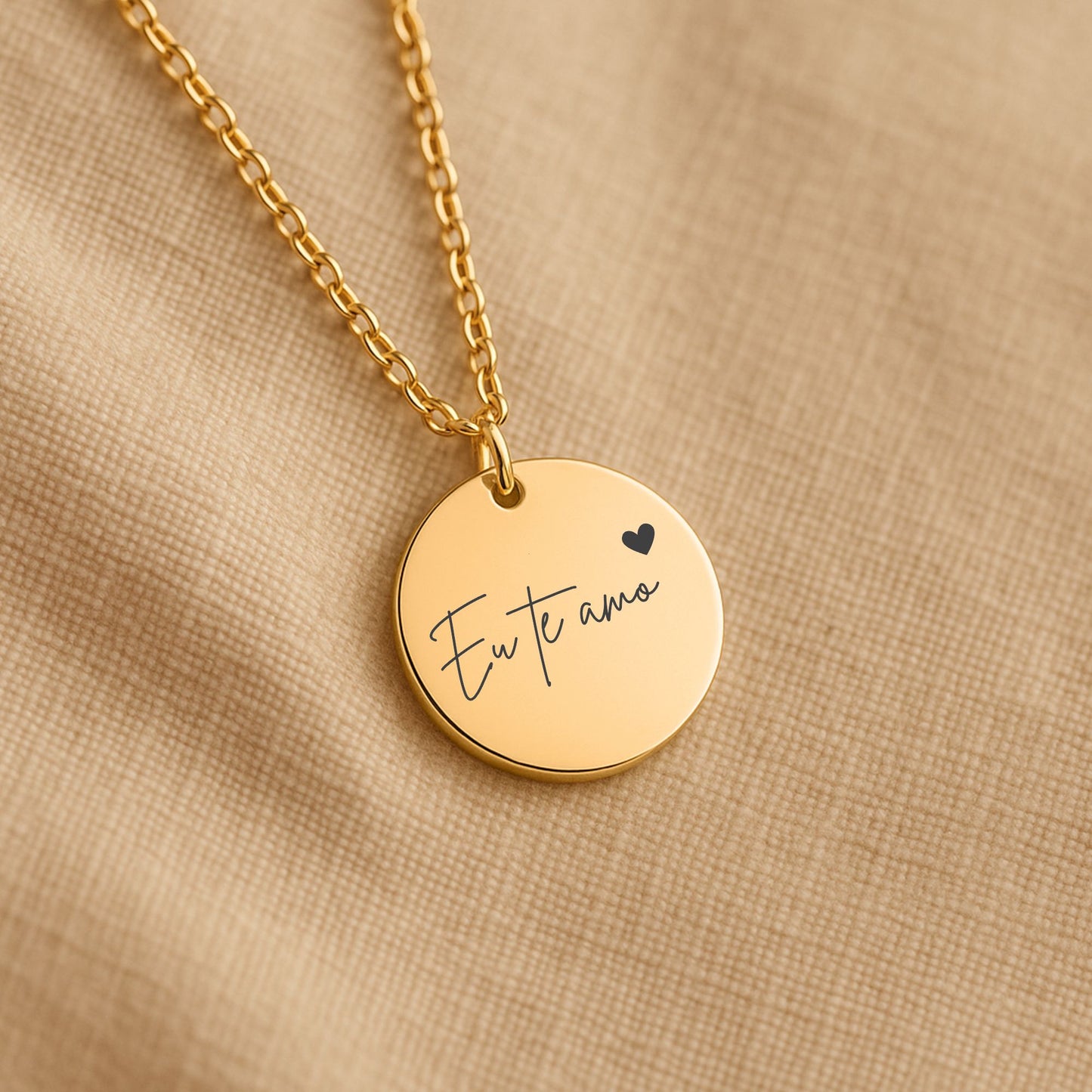 "Love you" Coin Necklace - Eu te amo (Portuguese)