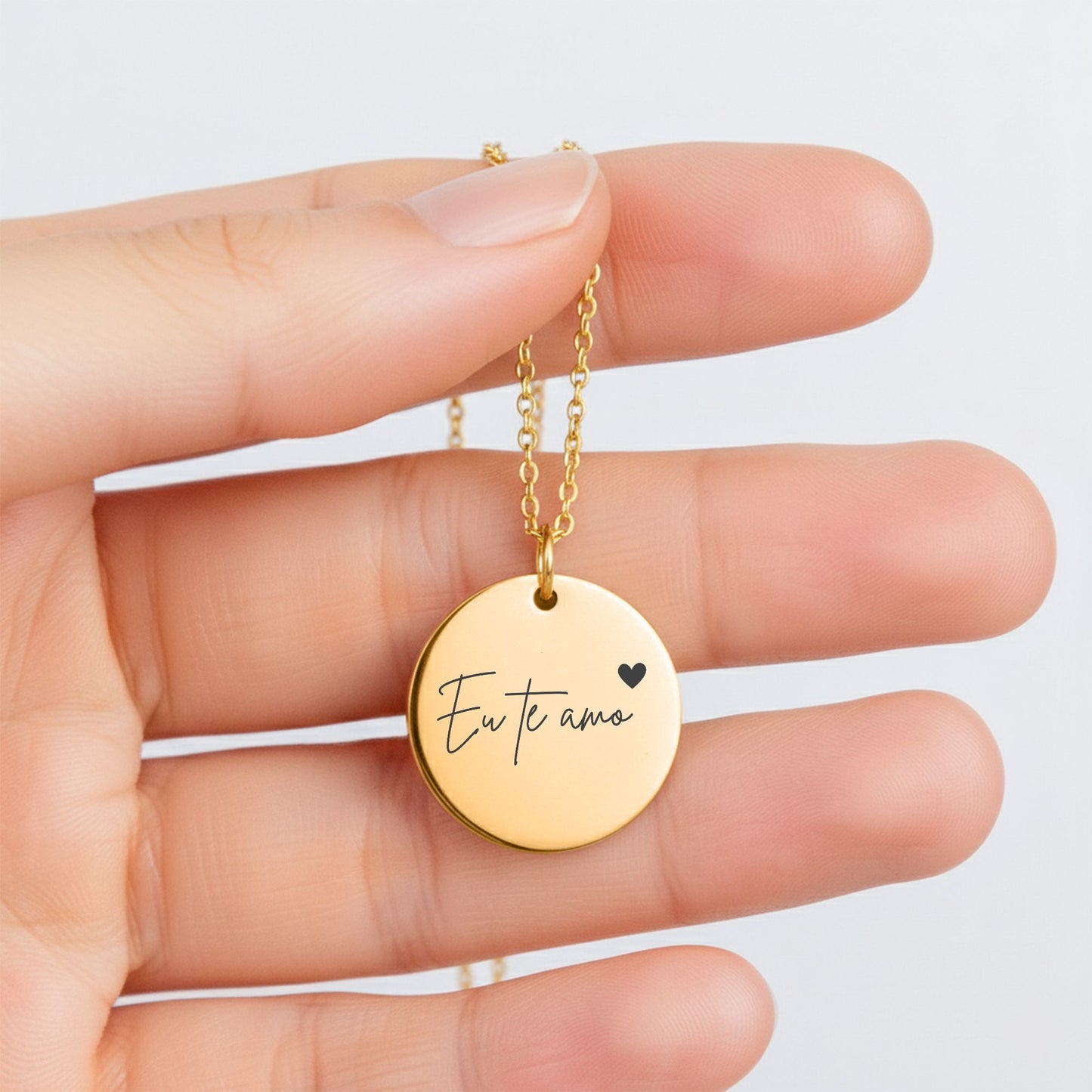 "Love you" Coin Necklace - Eu te amo (Portuguese)