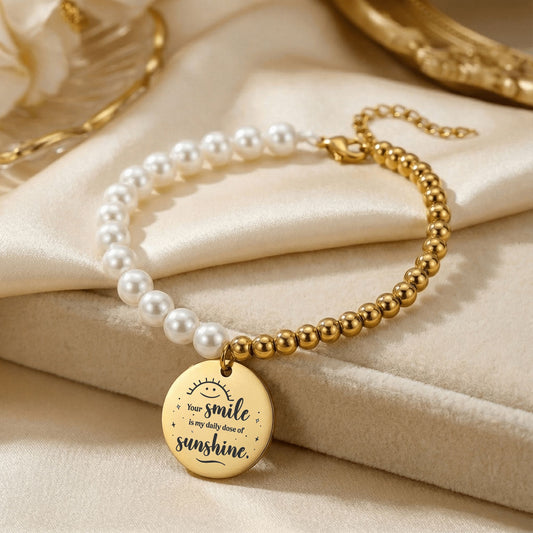 Premium Pearl & Gold Coin Bracelet: Mother of Pearl (Your Smile)